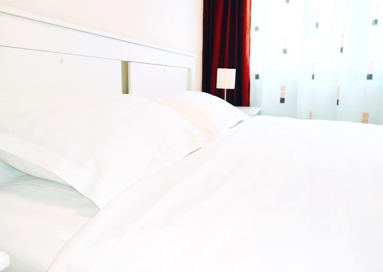 Smart Apartament П'ятра-Нямц Екстер'єр фото